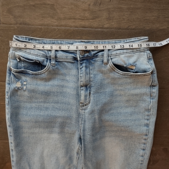 Judy Blue Adrian High Rise Straight Leg Split Hem Jeans - Picture 13 of 16